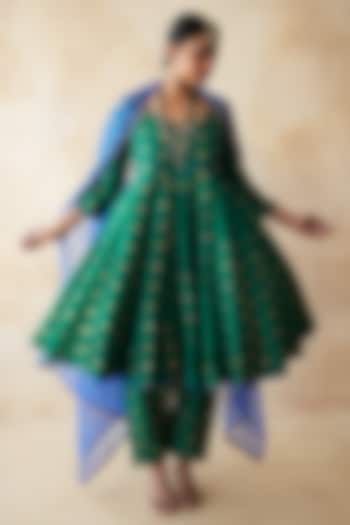 Green Chanderi Aari Embroidered Anarkali Set by GulaboJaipur by Saloni Panwar at Pernia's Pop Up Shop