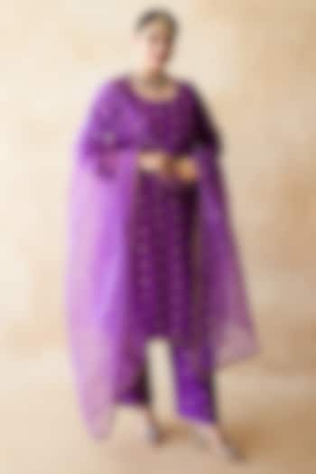 Purple Chanderi Aari Embroidered Kurta Set by GulaboJaipur by Saloni Panwar at Pernia's Pop Up Shop
