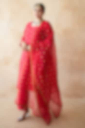 Red Chanderi Handwork Kurta Set by GulaboJaipur by Saloni Panwar at Pernia's Pop Up Shop