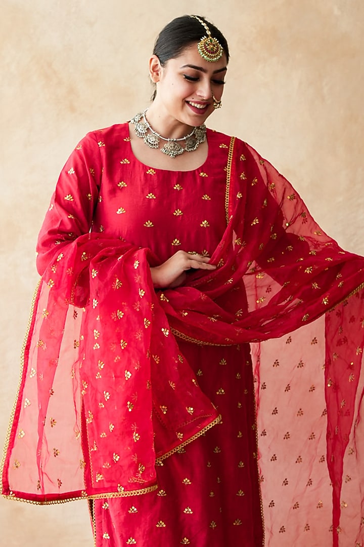 Red Chanderi Handwork Kurta Set by GulaboJaipur by Saloni Panwar at Pernia's Pop Up Shop