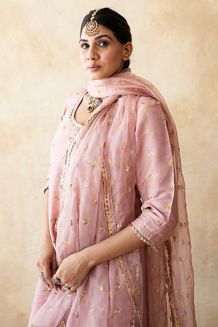 Pink Chanderi Handwork Kurta Set by GulaboJaipur by Saloni Panwar at Pernia's Pop Up Shop