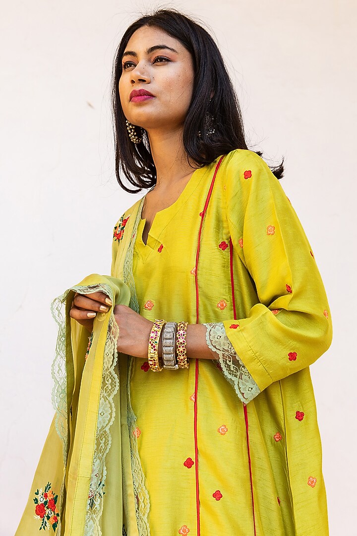 Lime Green Raw Silk Straight Kurta Set by GulaboJaipur by Saloni Panwar at Pernia's Pop Up Shop