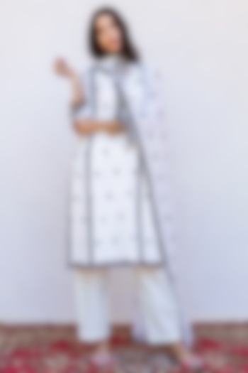 White Georgette Machine Embroidered Straight Kurta Set by GulaboJaipur by Saloni Panwar at Pernia's Pop Up Shop