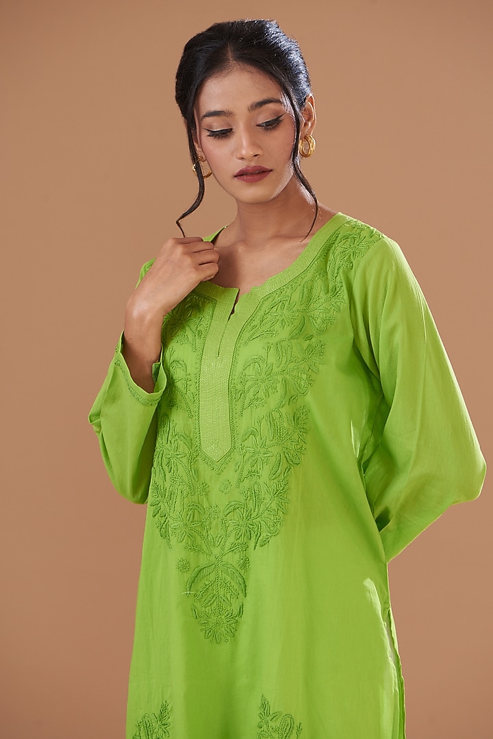 Parrot Green Soft Mulmul Lucknowi Kurta Set by GENDAPHOOL at Pernia's Pop Up Shop
