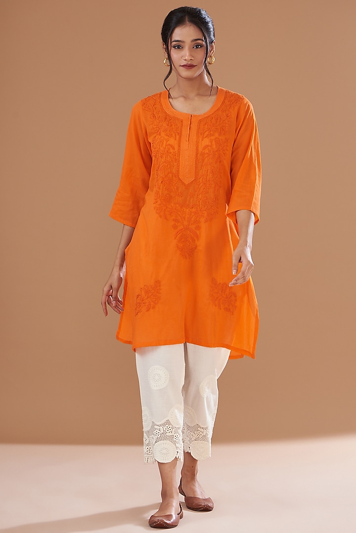 Lush Orange Soft Mulmul Lucknowi Kurta Set by GENDAPHOOL