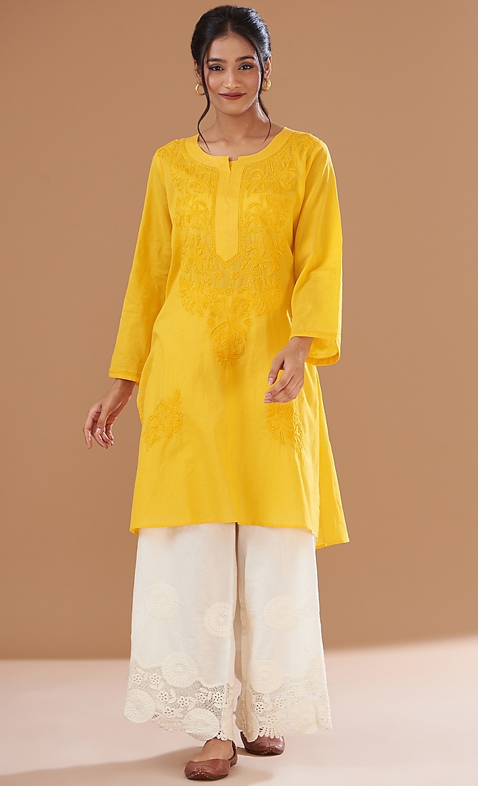 Light Yellow Soft Mulmul Lucknowi Kurta Set by GENDAPHOOL