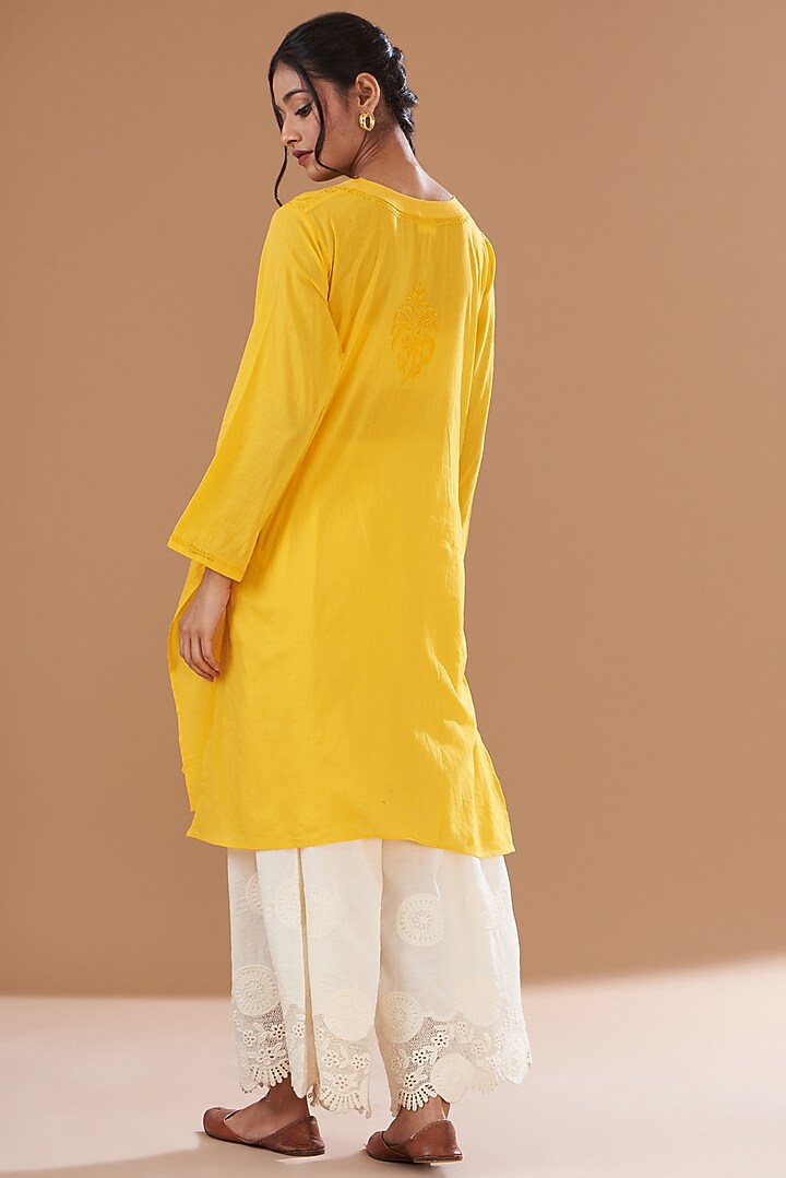 Light Yellow Soft Mulmul Lucknowi Kurta Set by GENDAPHOOL at Pernia's Pop Up Shop