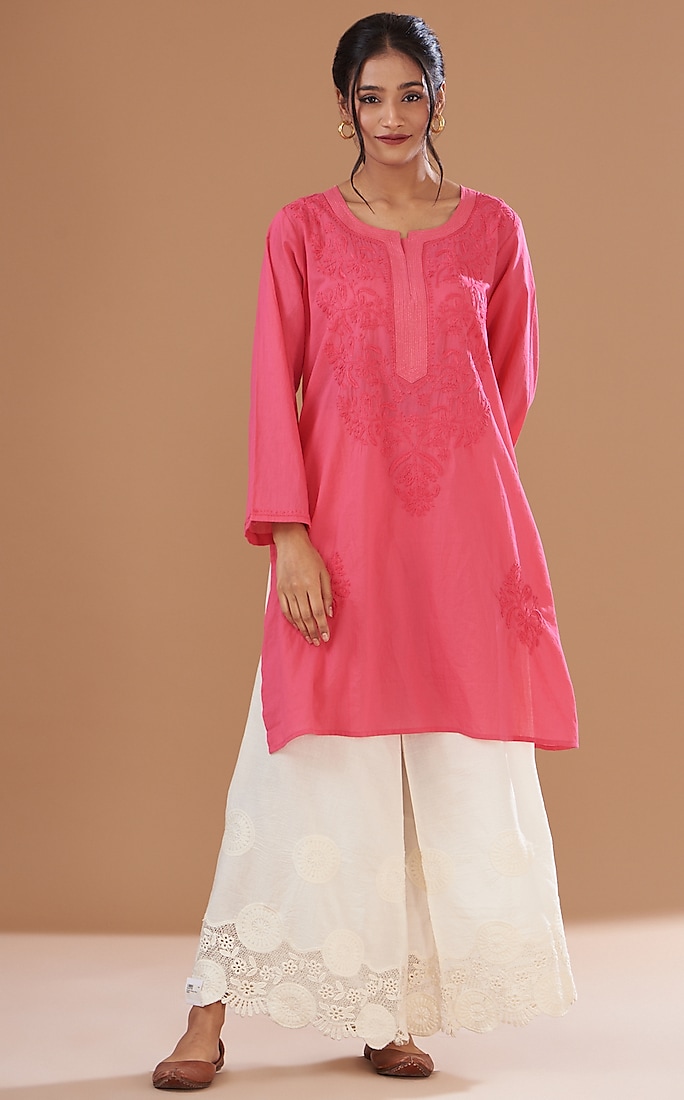 Light Pink Soft Mulmul Lucknowi Kurta Set by GENDAPHOOL at Pernia's Pop Up Shop