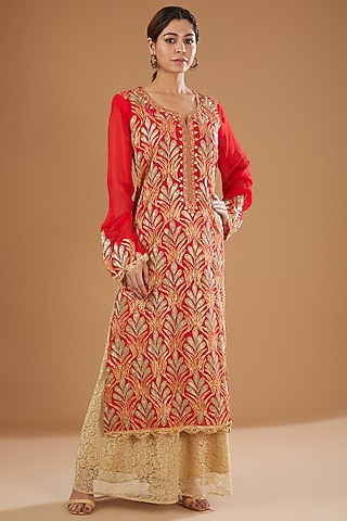 Cream Lace Sharara Set by GENDAPHOOL