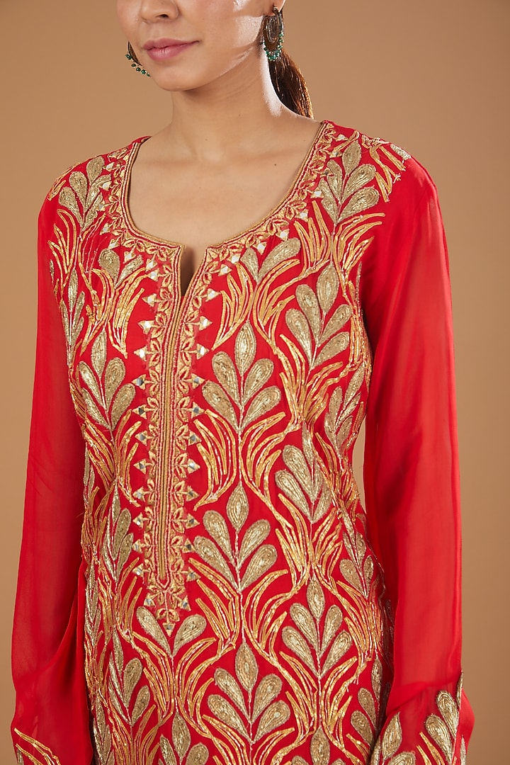 Cream Lace Sharara Set by GENDAPHOOL at Pernia's Pop Up Shop