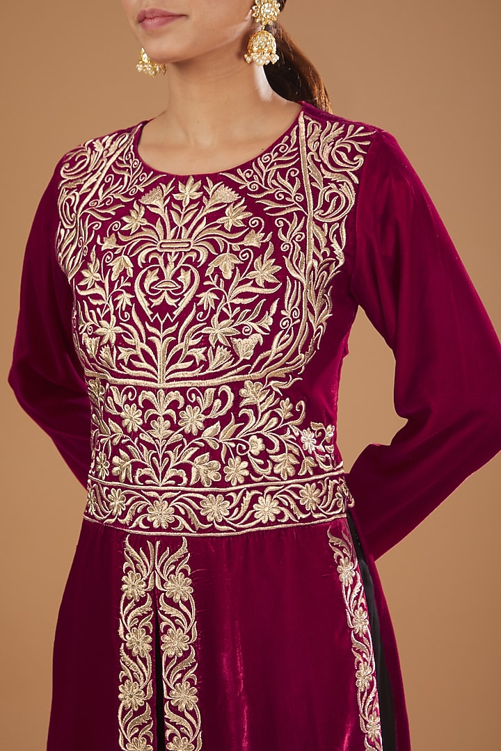 Red Embroidered Gown by GENDAPHOOL at Pernia's Pop Up Shop