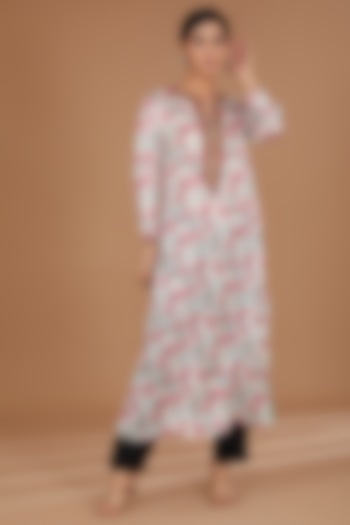 Cream Satin Floral Digital Printed & Stone Embellished Kurta by GENDAPHOOL at Pernia's Pop Up Shop