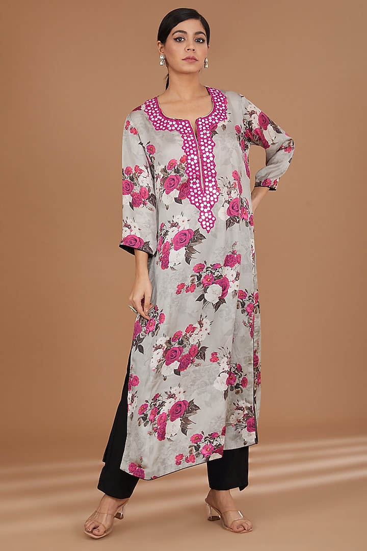 Grey & Pink Satin Floral Digital Printed Mirror Kurta by GENDAPHOOL at Pernia's Pop Up Shop