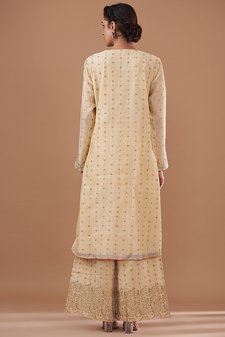 Beige Chanderi Zari Embroidered Kurta Set by GENDAPHOOL at Pernia's Pop Up Shop