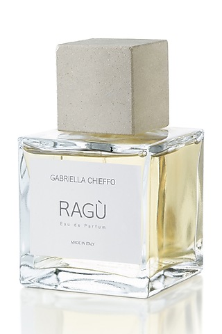 Spicy & Woody Fragrance by Gabriella Cheiffo X Scentido