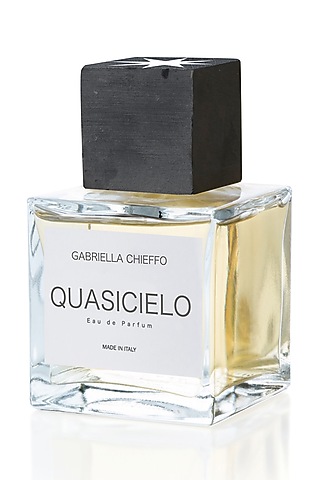 Woody & Citrus Fragrance by Gabriella Cheiffo X Scentido