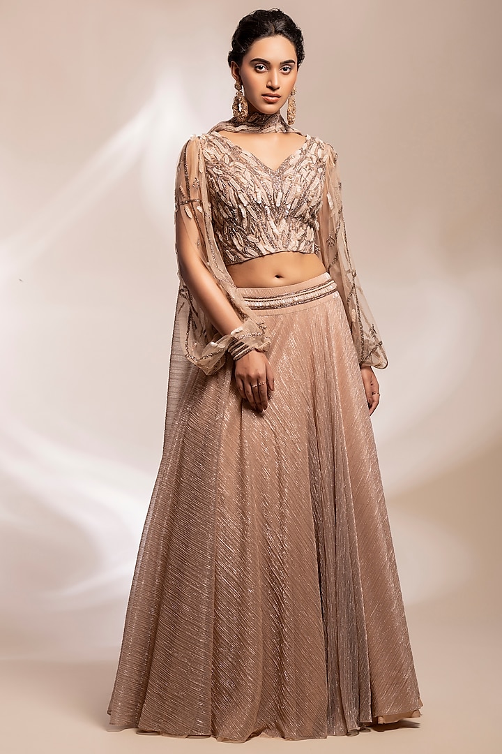 Champagne Textured Georgette Wedding Lehenga Set by GEE SIN by Geetanjali Singh at Pernia's Pop Up Shop