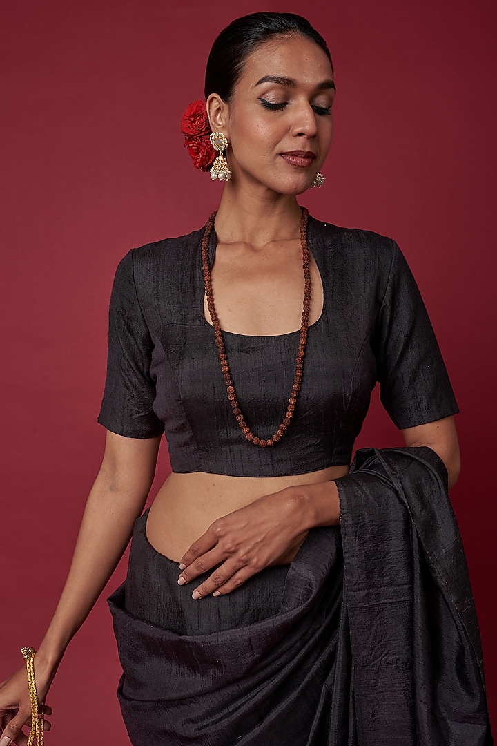 Black Tussar Silk Embellished & Hand Painted Reception Saree Set by Label GehnaSamah at Pernia's Pop Up Shop