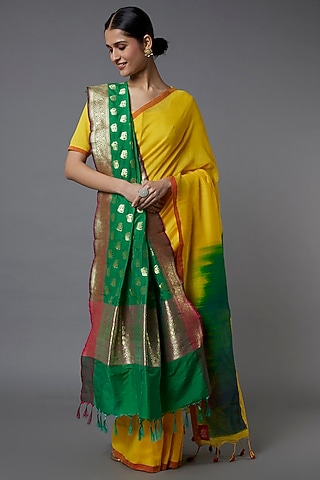 Bottle Green Banarasi Silk Stole by Label GehnaSamah