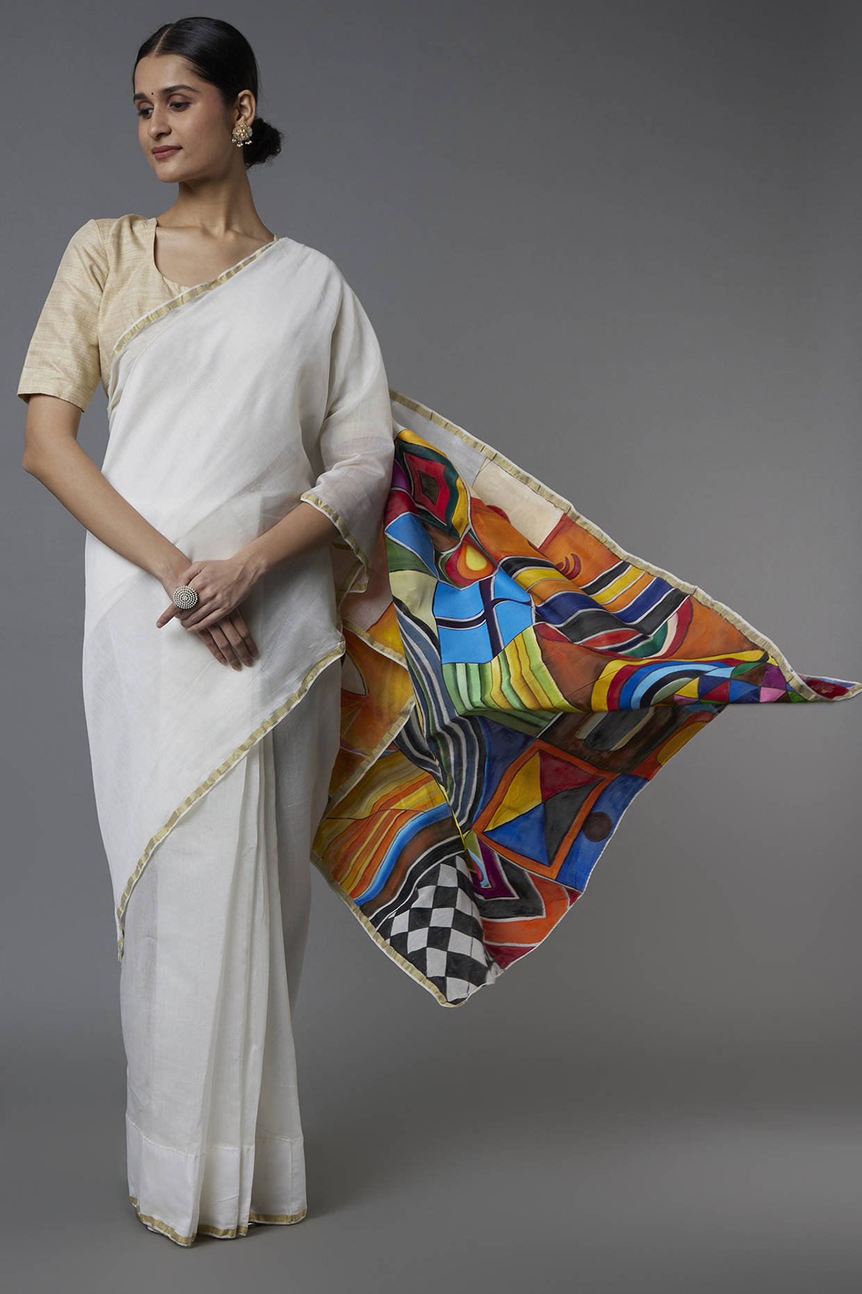 White Chanderi Hand Painted Party Wear Saree by Label GehnaSamah at Pernia's Pop Up Shop