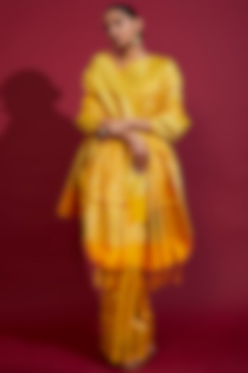 Yellow Pure Silk Banarsi Saree Set by Label GehnaSamah