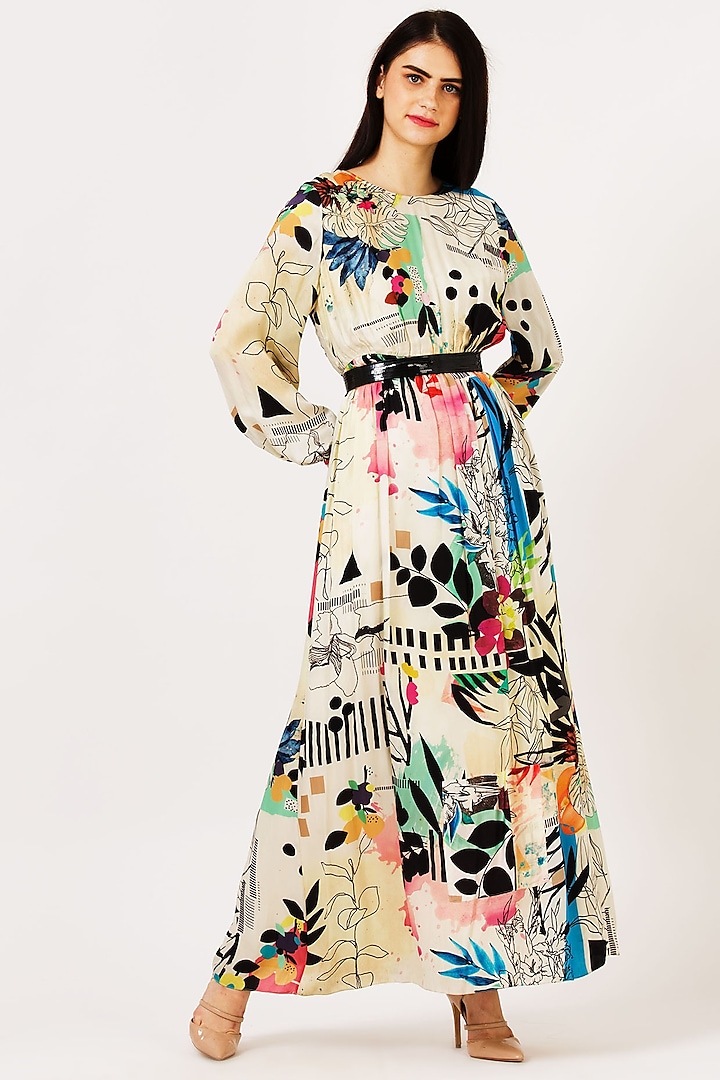 Off-White Printed Maxi Dress Design by Geisha Designs at Pernia's Pop ...