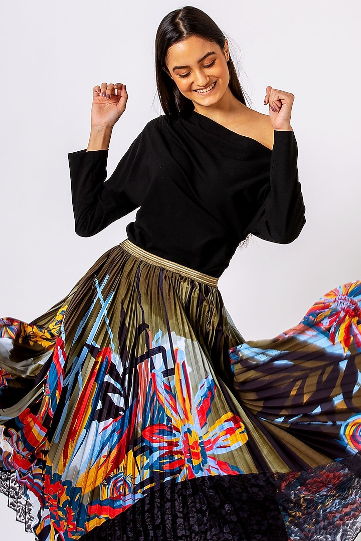 Green Pleated Skirt With Lace Insert by Geisha Designs at Pernia's Pop Up Shop