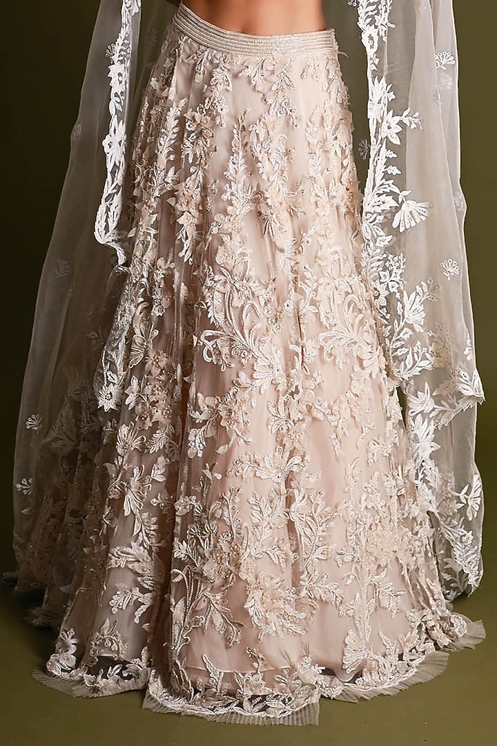 Off-White Tulle Floral Embroidered Bridal Lehenga Set by Geisha Designs at Pernia's Pop Up Shop