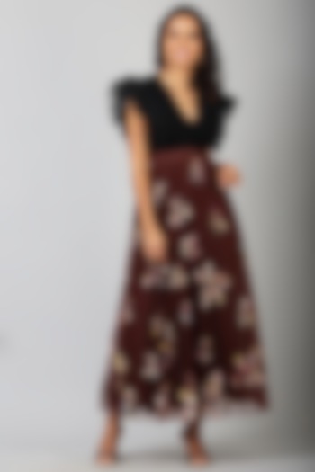 Maroon Nylon Midi Skirt With Applique Work by Geisha Designs