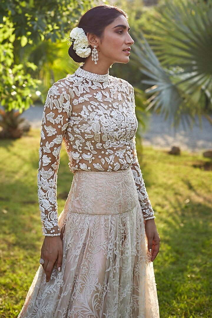 Off White Embroidered Bridal Lehenga With Blouse by Geisha Designs at Pernia's Pop Up Shop