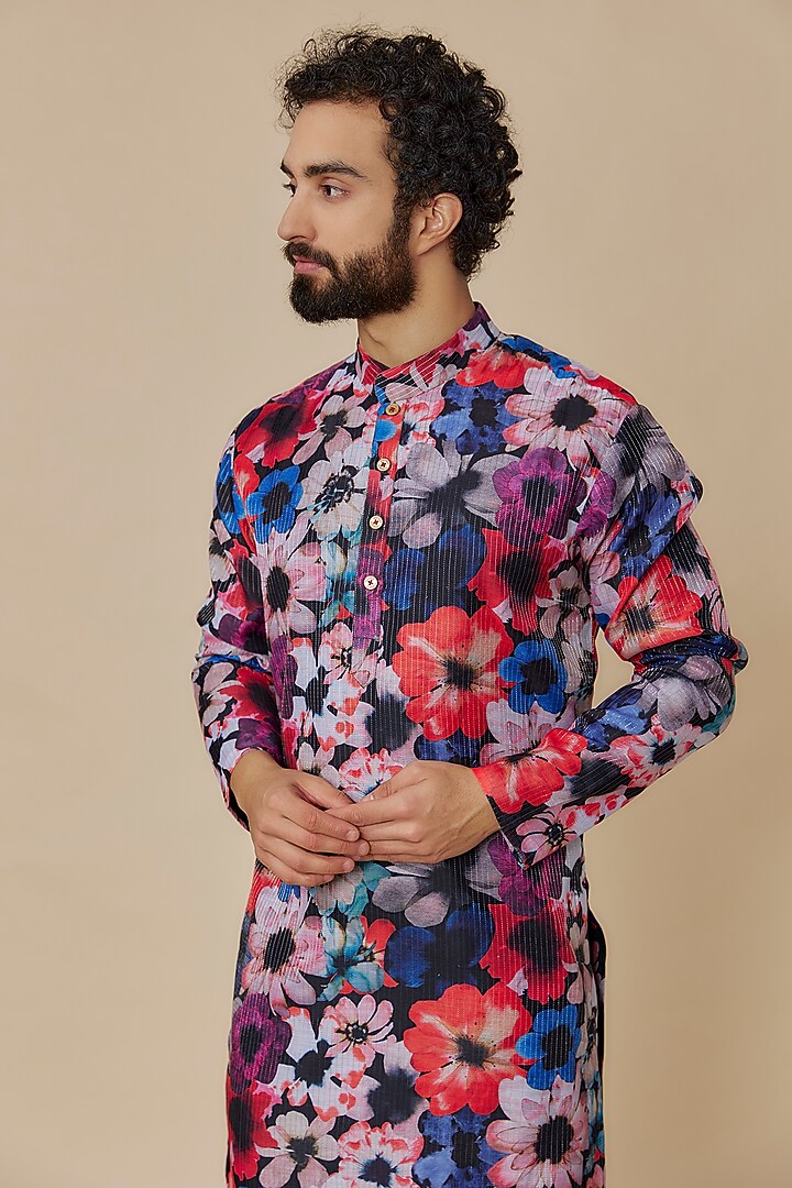 Multi-Colored Muse Silk Floral Printed Kurta Set by Geethika Kanumilli Men at Pernia's Pop Up Shop