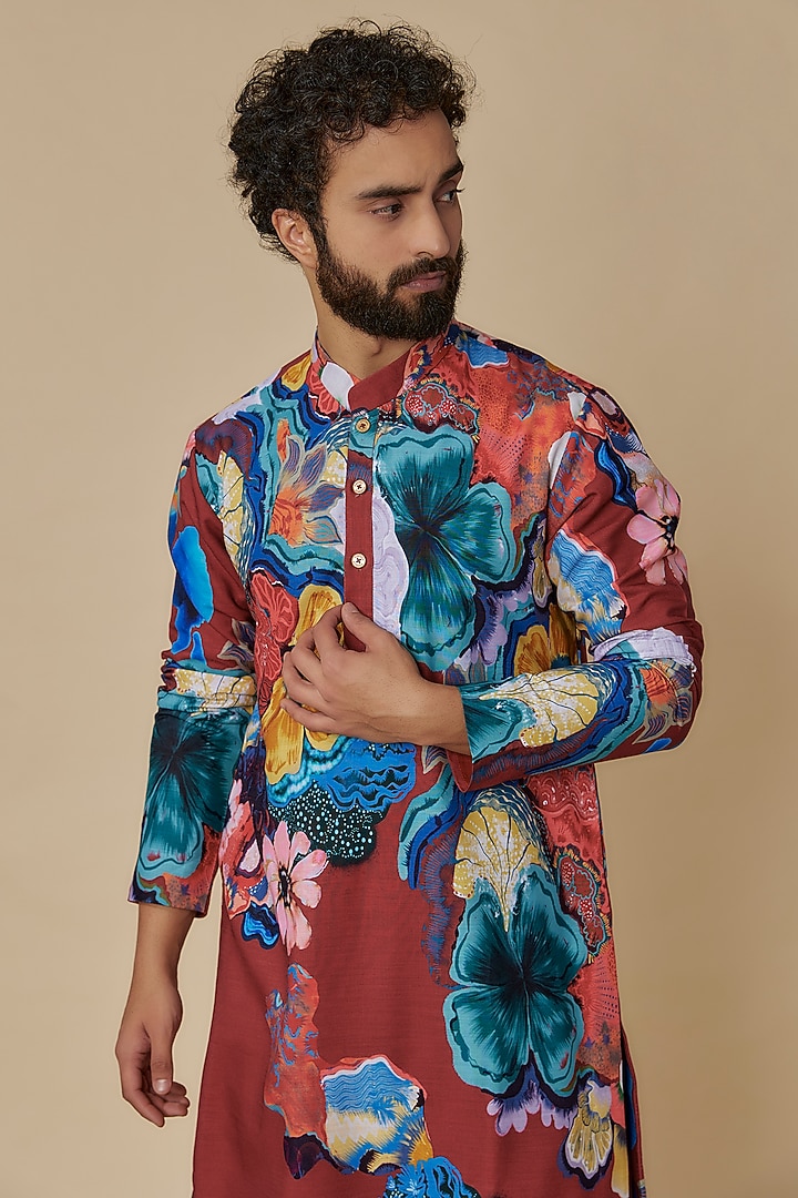 Red Muse Silk Floral Printed Kurta Set by Geethika Kanumilli Men at Pernia's Pop Up Shop