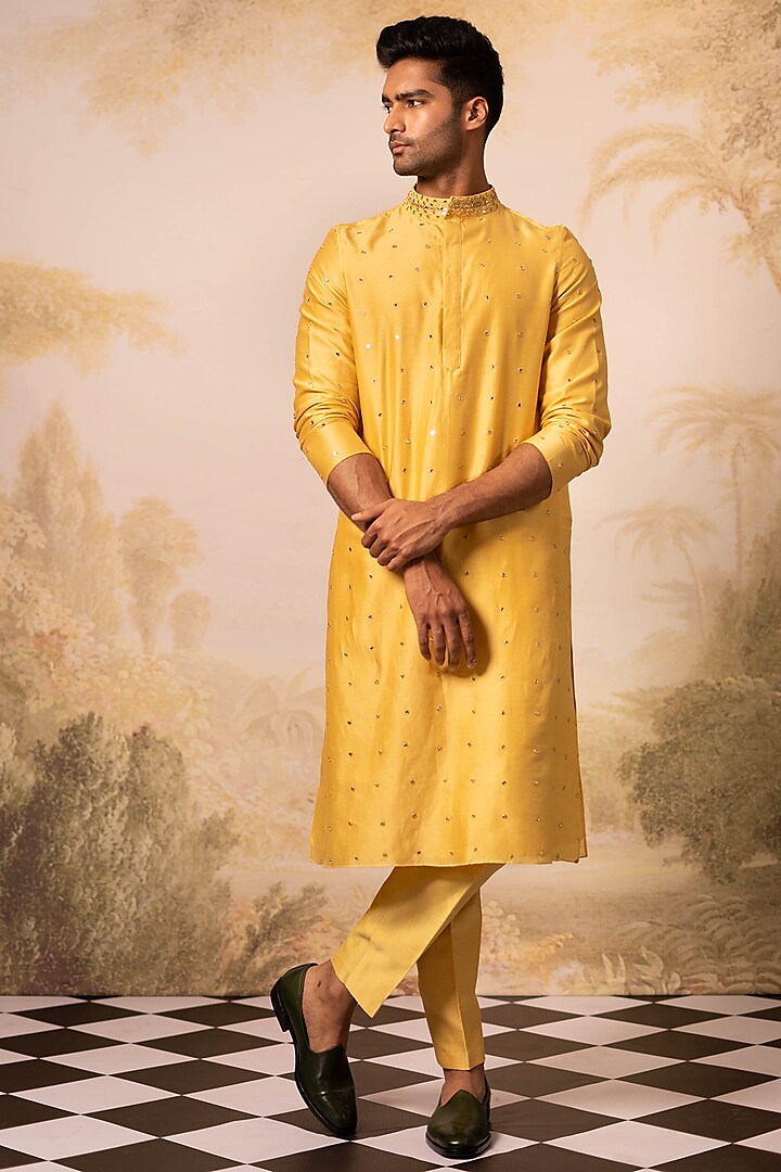Yellow Chanderi Kurta Set by Geethika Kanumilli Men
