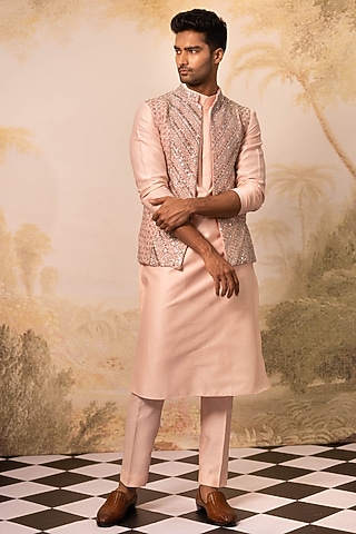 Peach Chanderi & Raw Silk Bundi Jacket Set by Geethika Kanumilli Men