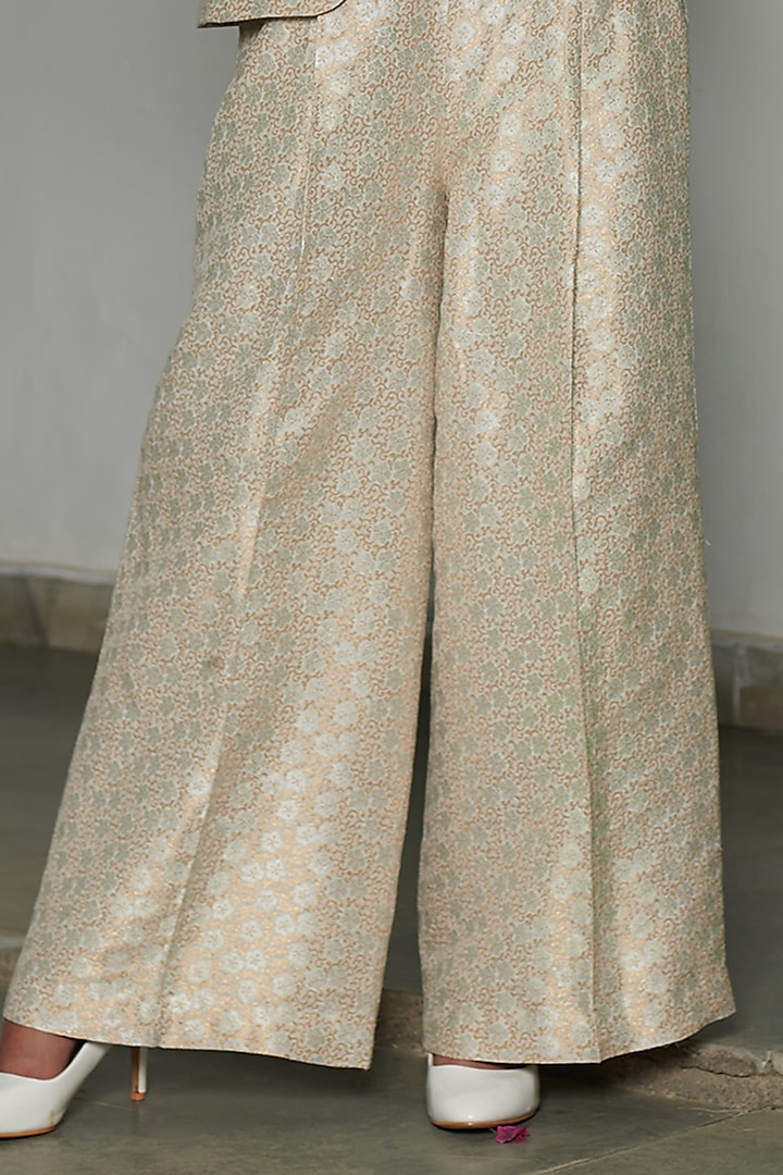 White & Gold Banarasi Brocade Jacket Set by Gg by asha gautam at Pernia's Pop Up Shop