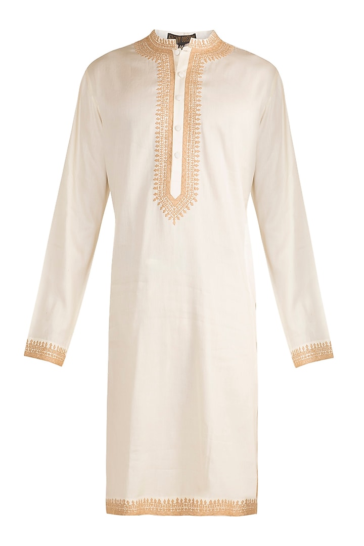 Off White Embroidered Kurta by Gagan Oberoi at Pernia's Pop Up Shop