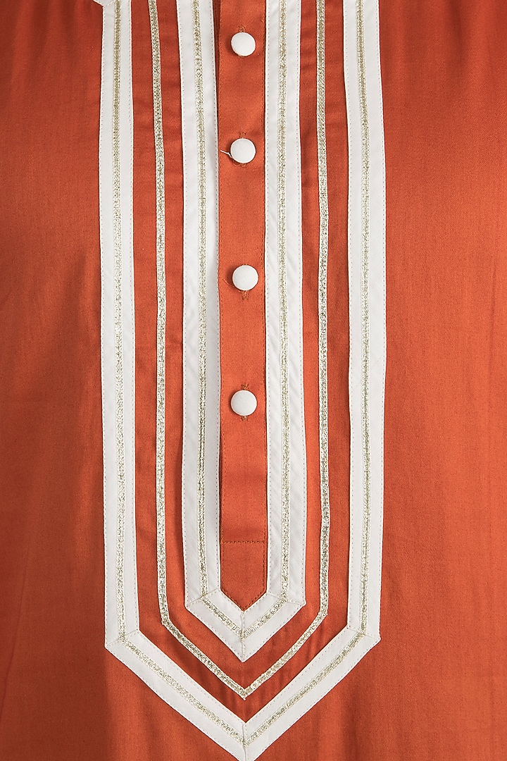 Orange Gota Patti Kurta by Gagan Oberoi at Pernia's Pop Up Shop