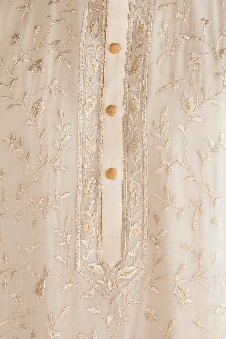 Light Beige Embroidered Kurta by Gagan Oberoi at Pernia's Pop Up Shop