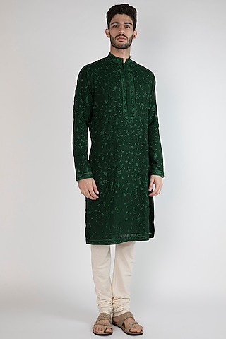 Emerald Green Thread Embroidered Kurta by Gagan Oberoi