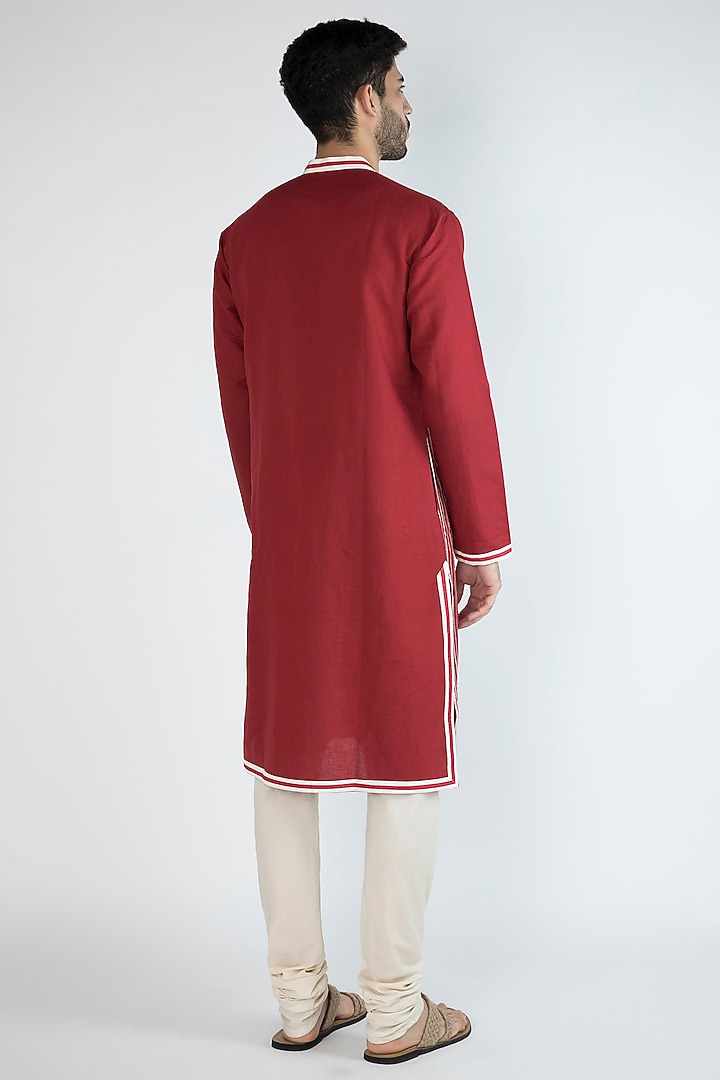 Red Gota Embroidered Kurta by Gagan Oberoi at Pernia's Pop Up Shop