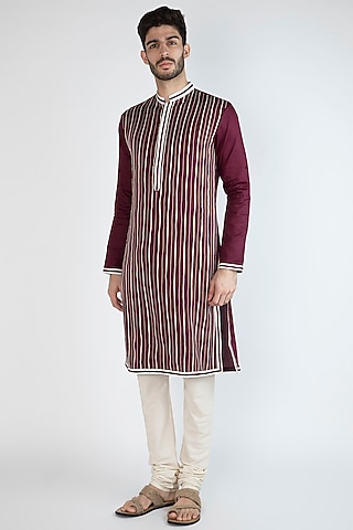 Burgundy Gota Embroidered Kurta by Gagan Oberoi