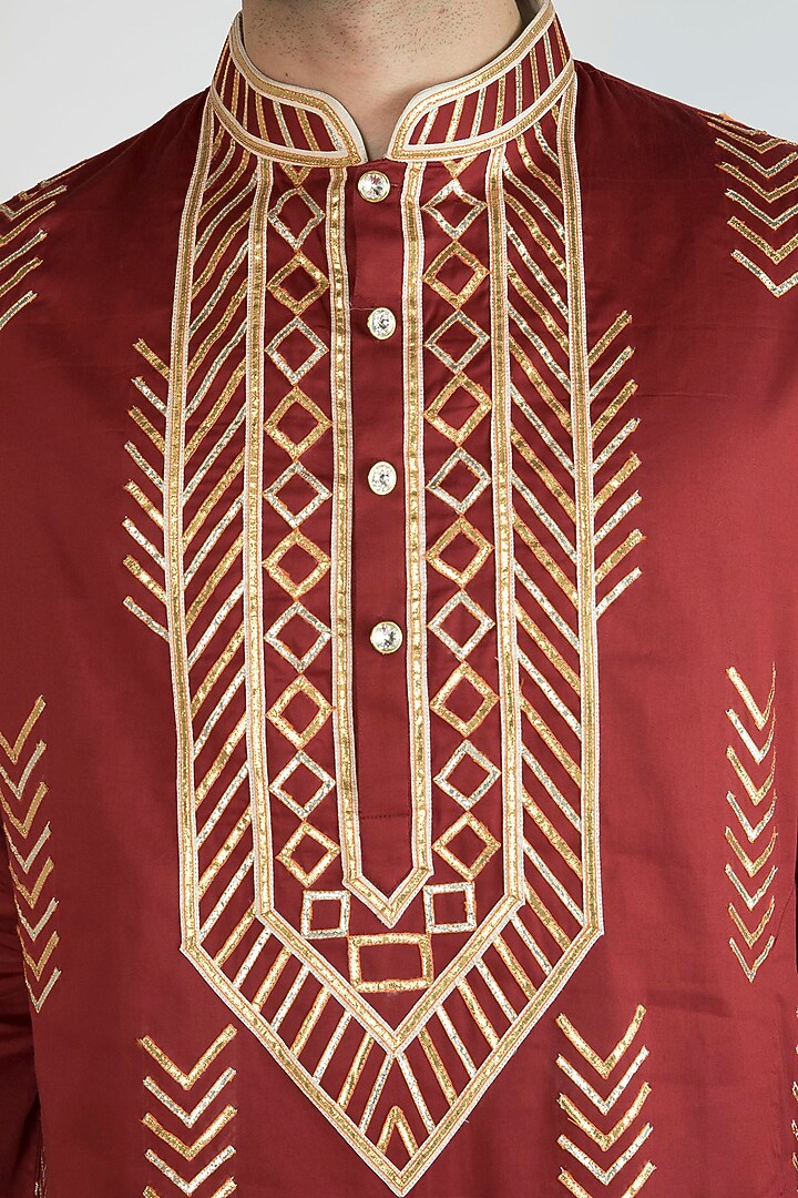 Red Gota Embellished Kurta by Gagan Oberoi at Pernia's Pop Up Shop