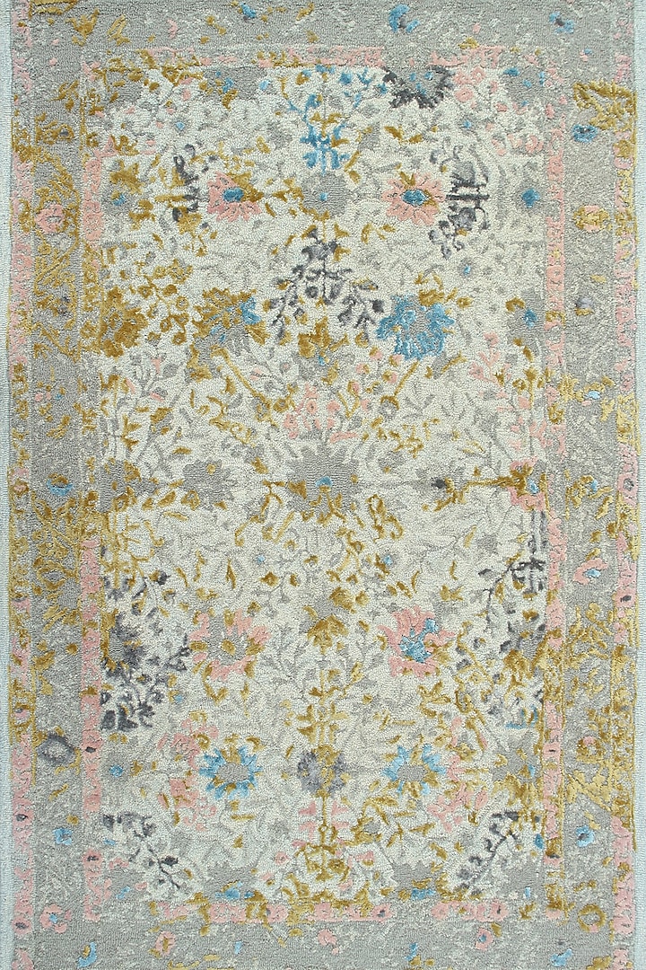 Light Grey Hand-Tufted Carpet by Ghar Ghar