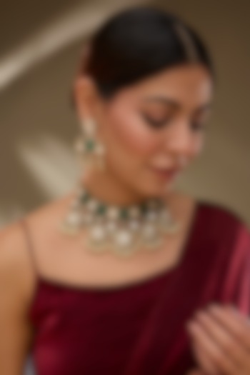 Rose Gold Finish Moissanite Polki & Green Doublet Stone Choker Necklace Set by Gehna Shop at Pernia's Pop Up Shop