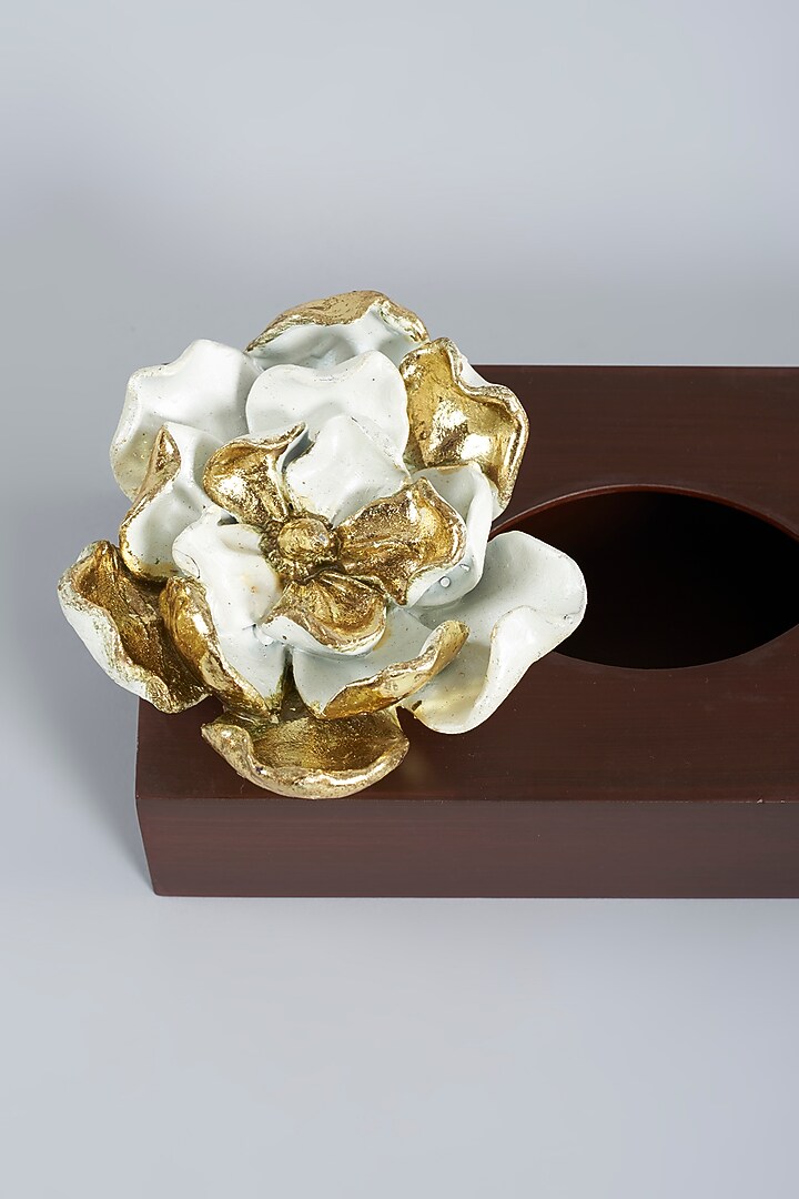 Brown Wooden Tissue Box by Gifted at Pernia's Pop Up Shop