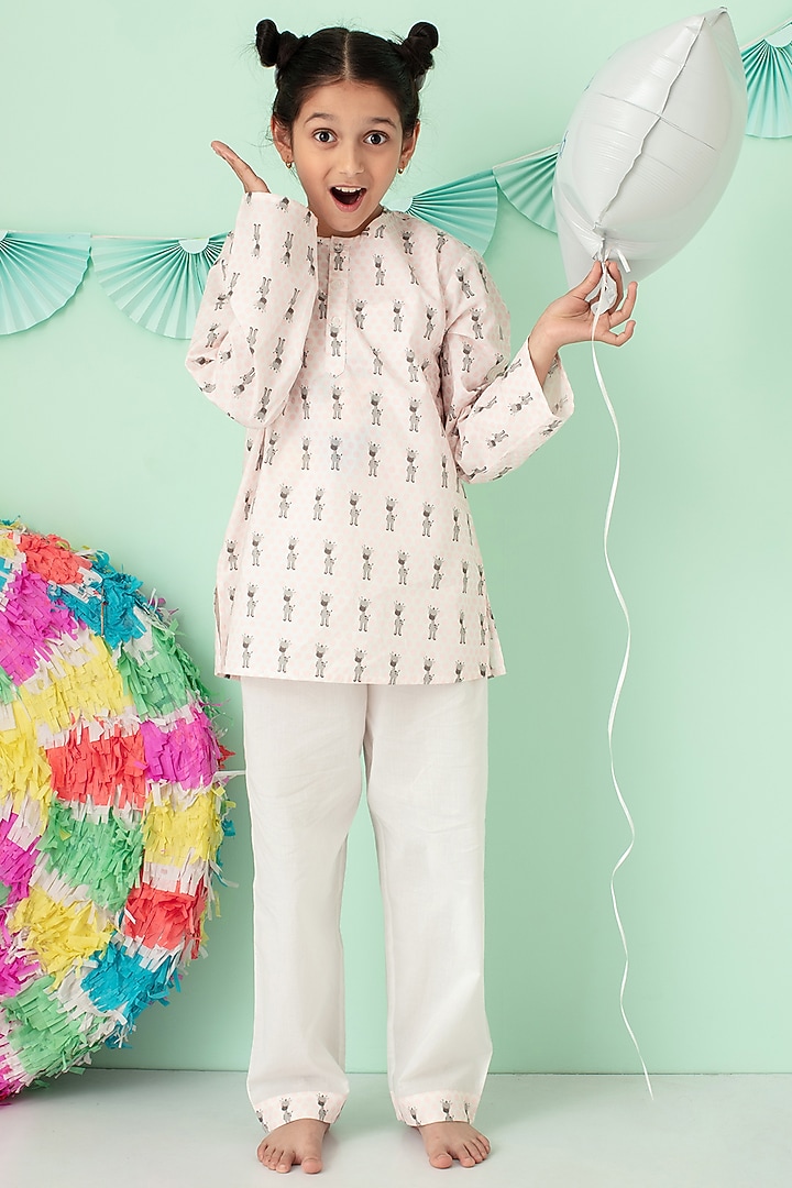 Off White & Pink Printed Night Suit by Giggle Buns at Pernia's Pop Up Shop