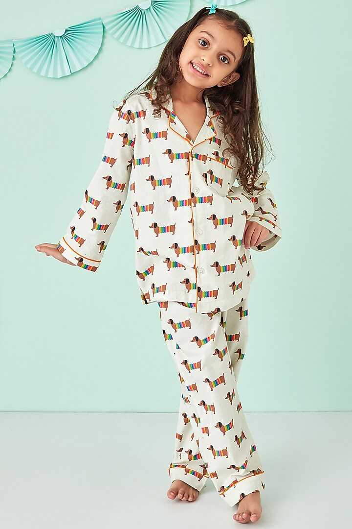 Off White Cotton Printed Night Suit by Giggle Buns at Pernia's Pop Up Shop