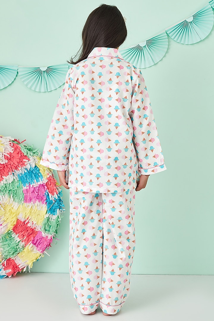 White Printed Night Suit For Girls by Giggle Buns at Pernia's Pop Up Shop