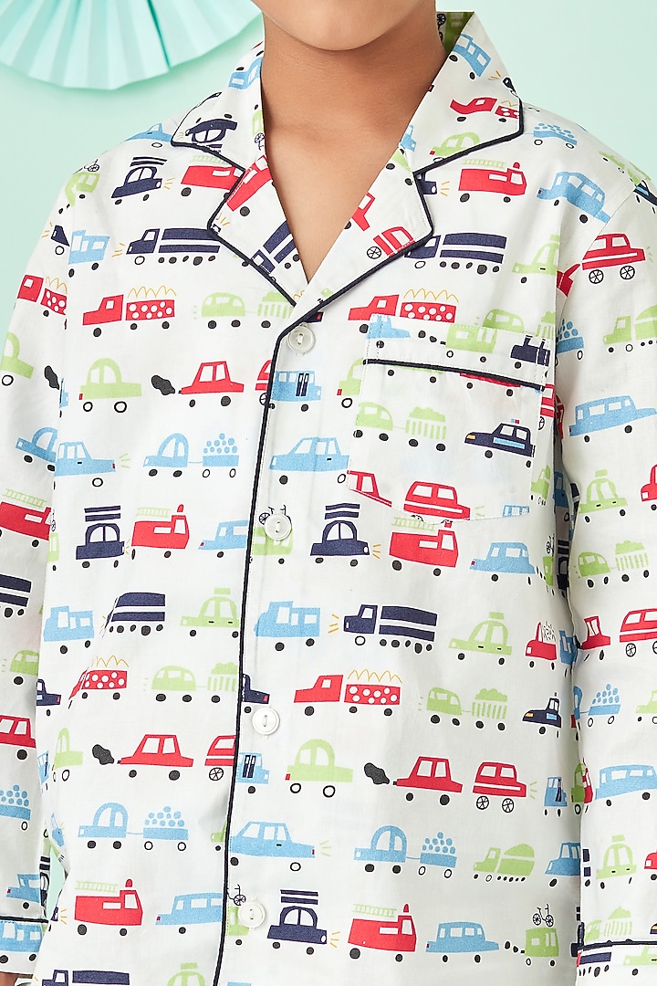 White Cotton Printed Night Suit For Boys by Giggle Buns at Pernia's Pop Up Shop