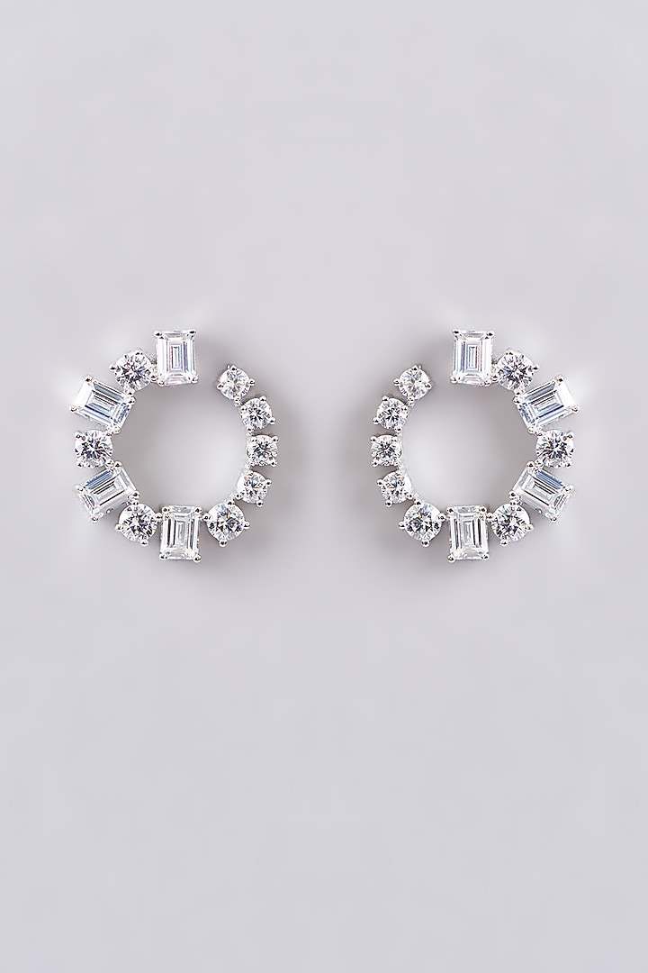 White Finish Zircon Stud Earrings by GOLDEN WINDOW